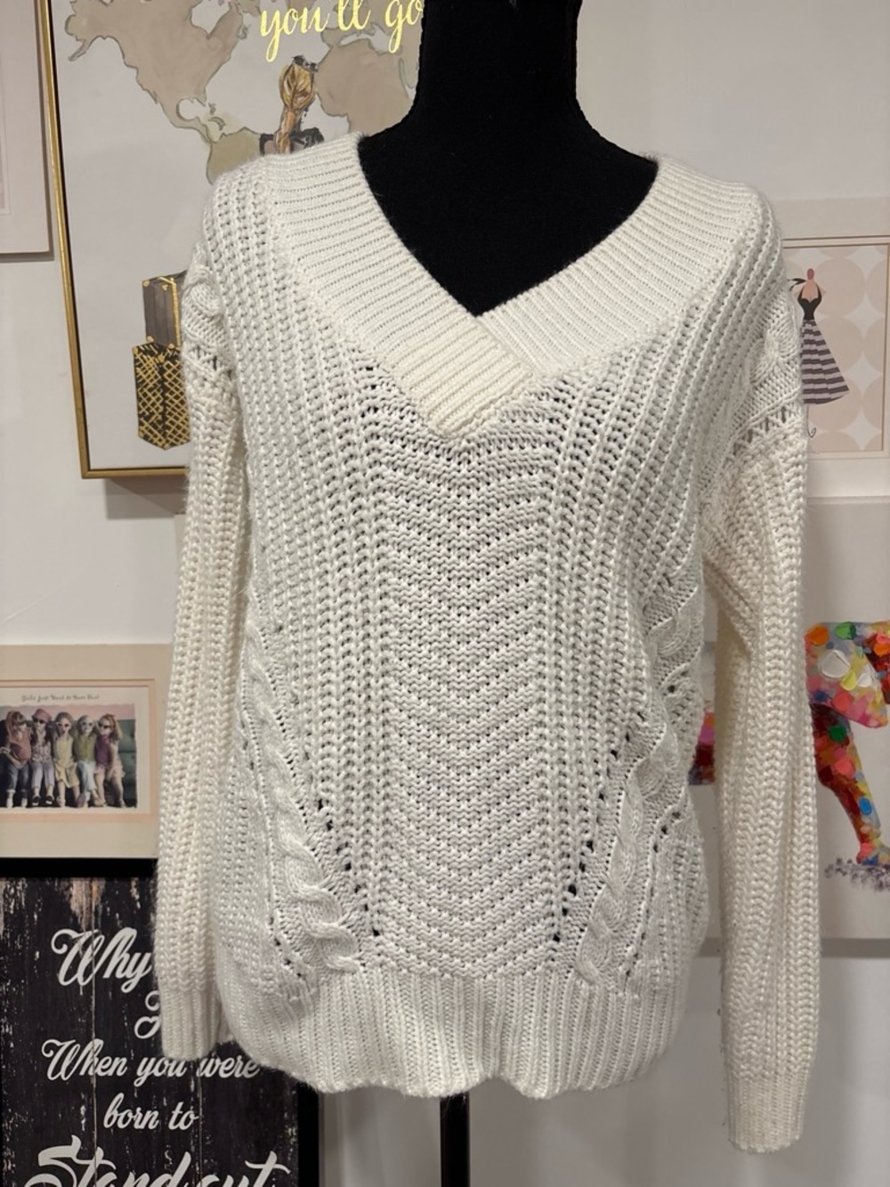 Philosophy Cream Cable-Knit V-Neck Sweater - Women